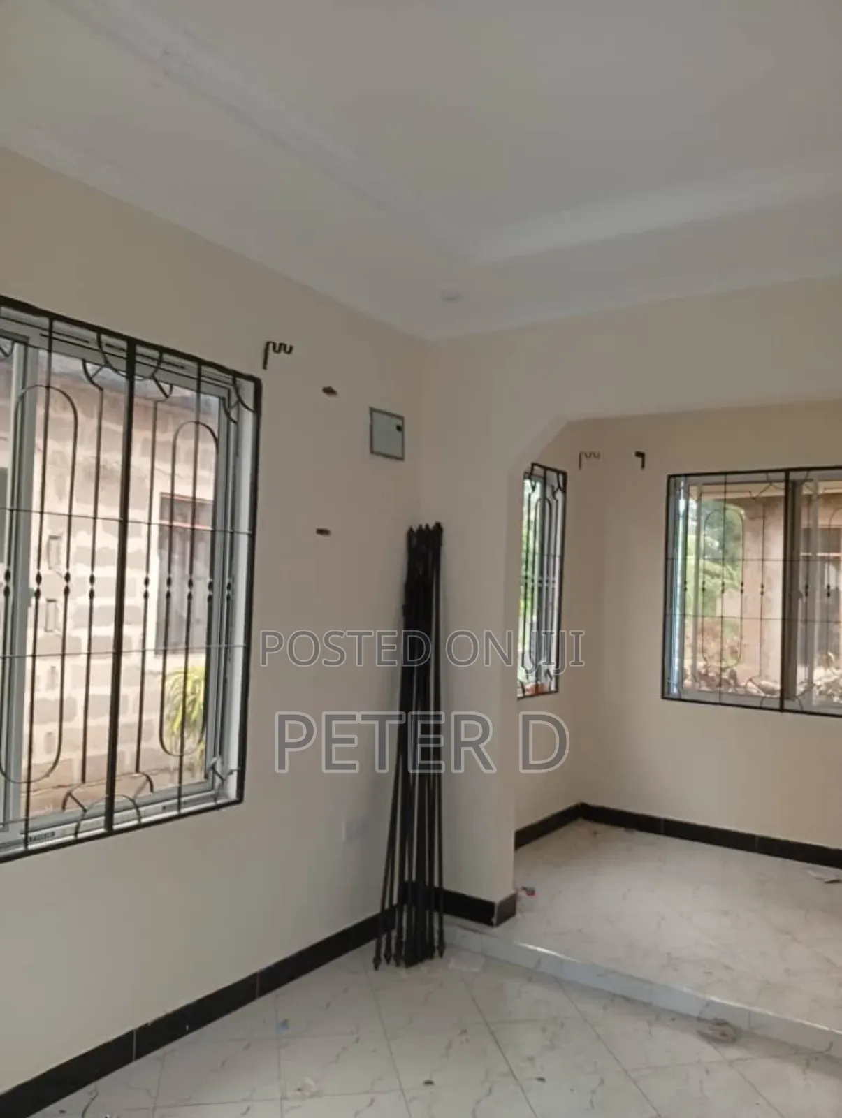3bdrm House in Goba for sale