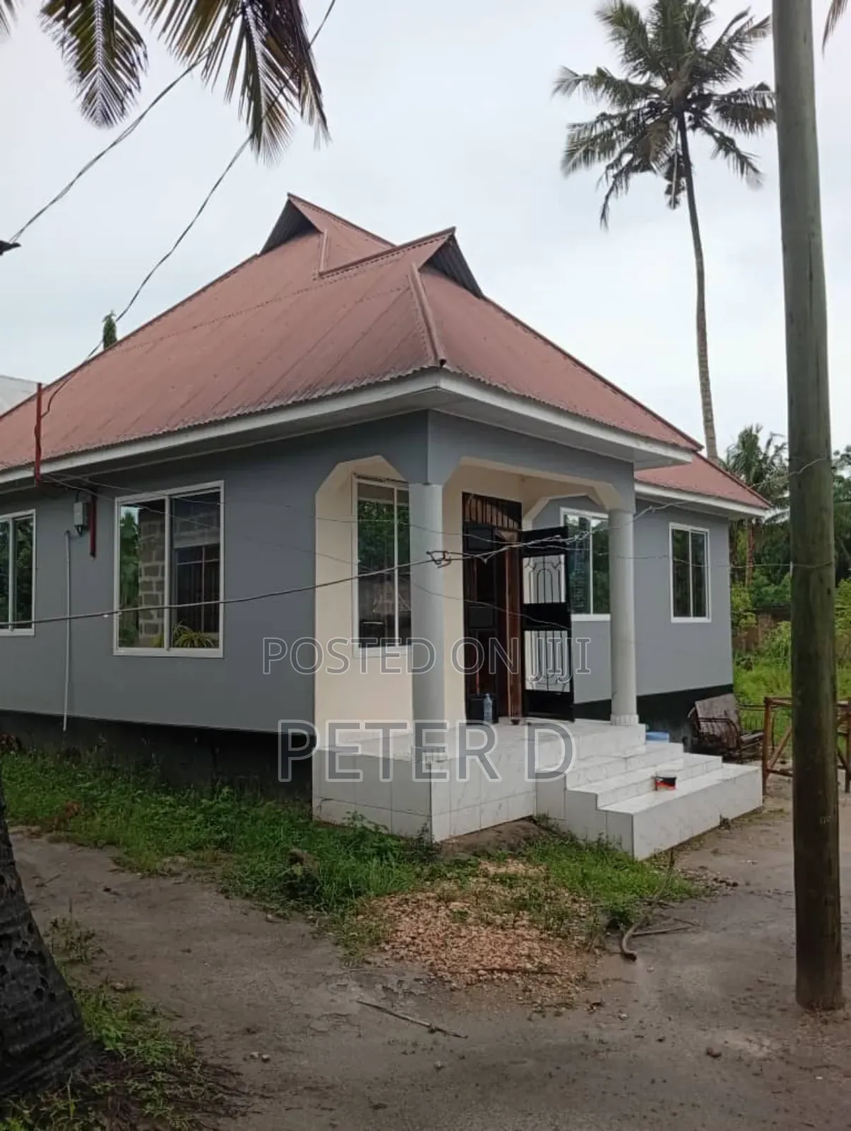 3bdrm House in Goba for sale