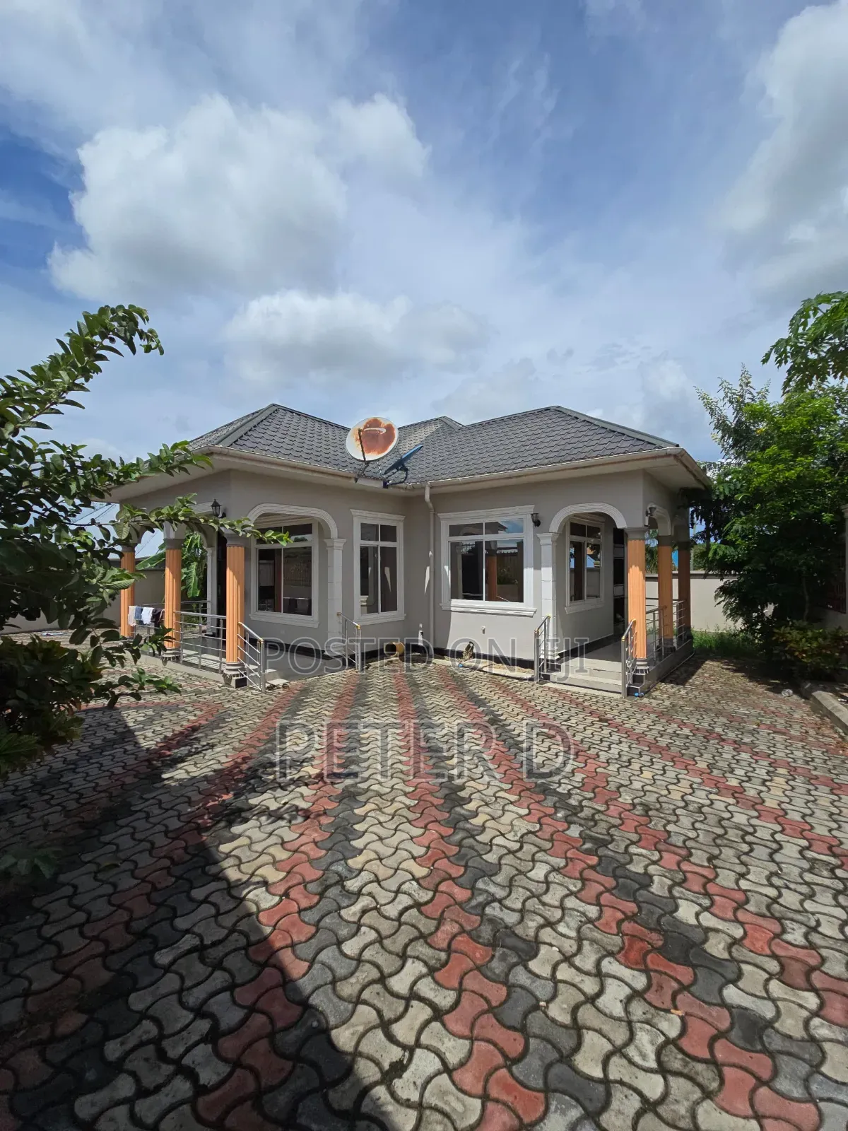 3bdrm House in Mbezi for sale