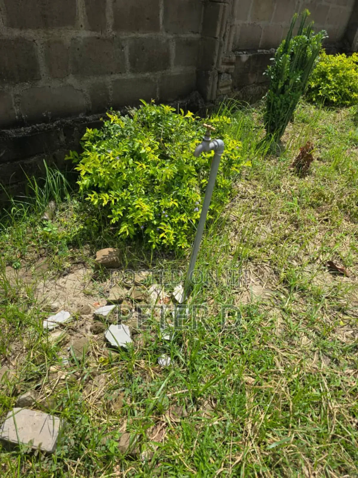 3bdrm House in Goba for sale