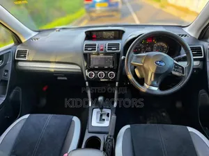 Subaru Forester 2015 Silver