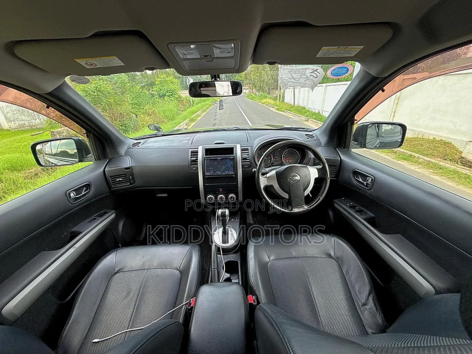 Nissan X-Trail 2012 Black