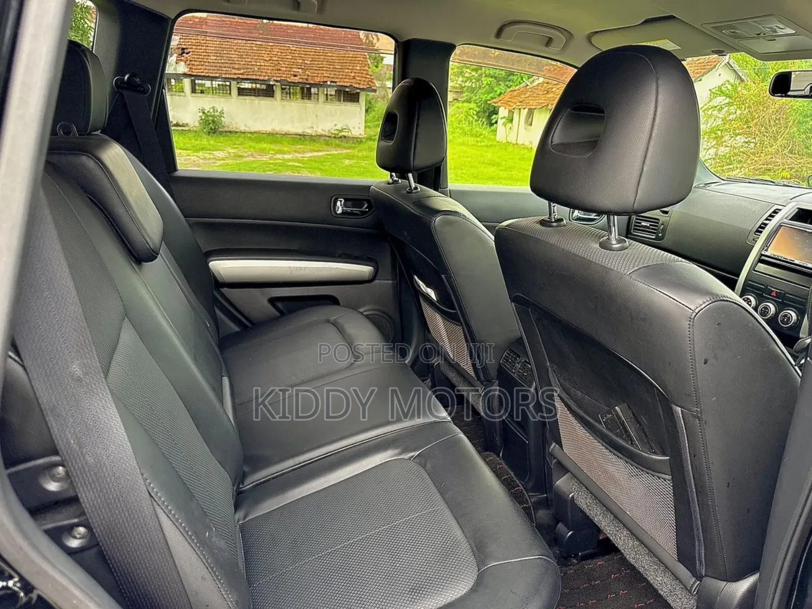 Nissan X-Trail 2012 Black