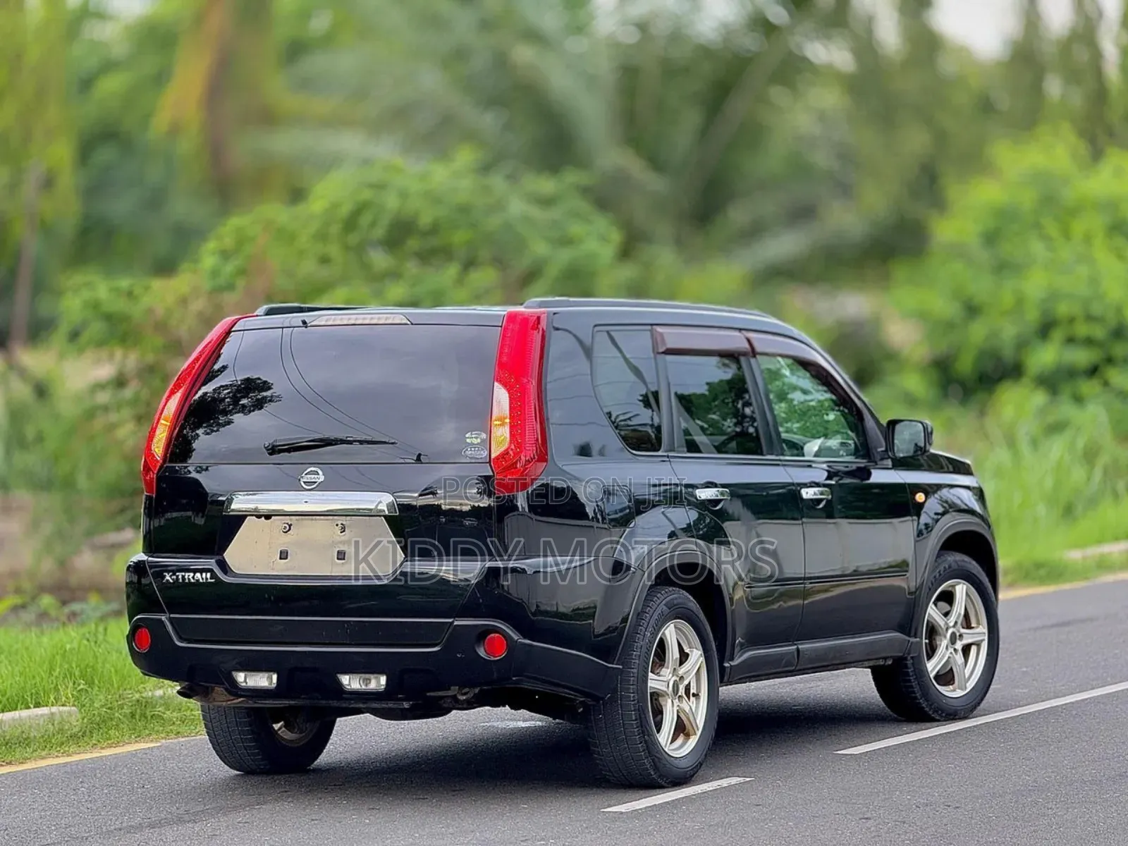 Nissan X-Trail 2012 Black