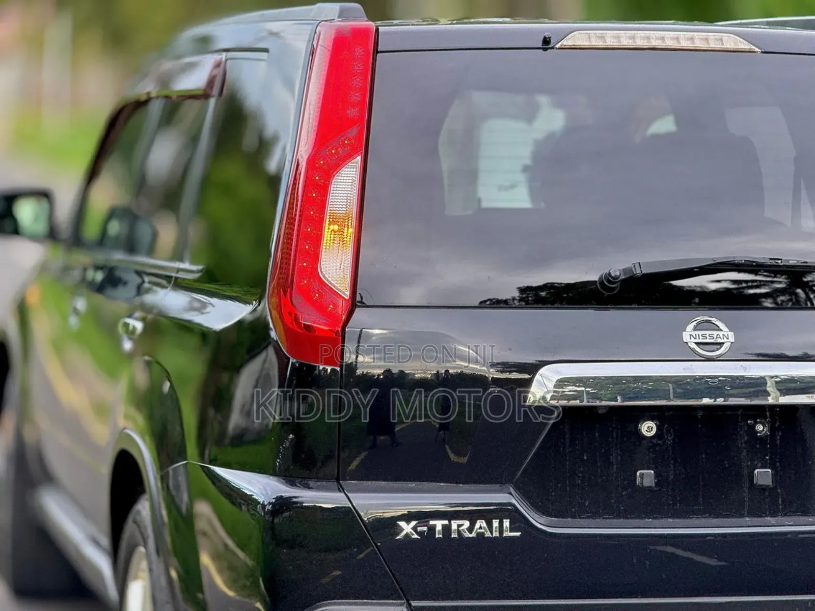 Nissan X-Trail 2012 Black