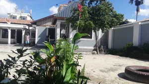 3bdrm House in Msasani General Tyre for rent