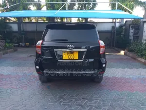 Toyota Vanguard 2009 Black