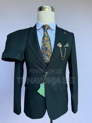 Suitable Suit / Marco Lorenzo Brand