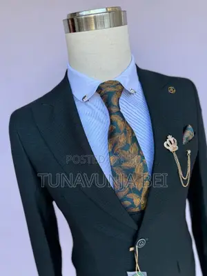 Suitable Suit / Marco Lorenzo Brand