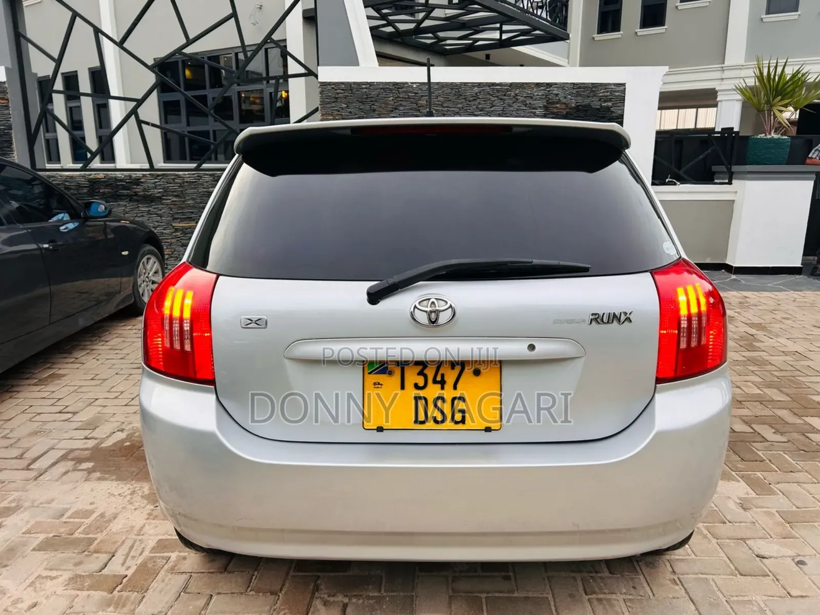 Toyota Corolla RunX 2003 Silver