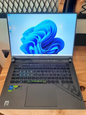 New Laptop Asus ROG Strix G16 G614 16GB Intel Core I7 SSD 1T
