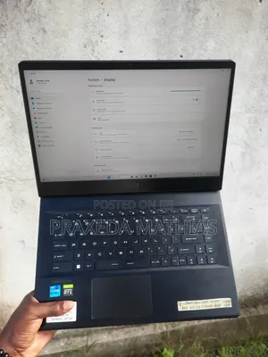 Laptop MSI Vector GP66HX 12UGS 32GB Intel Core I7 SSD 1T