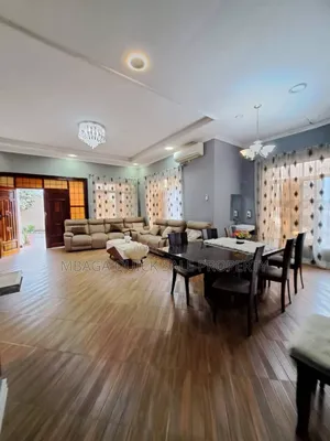 3bdrm House in Goba Center for sale