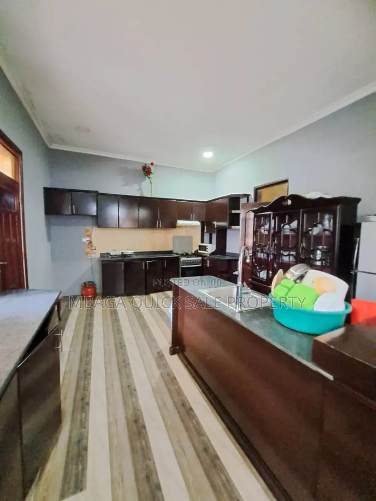 3bdrm House in Goba Center for sale