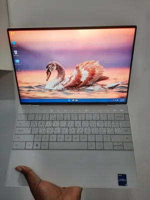New Laptop Dell XPS 13 9320 16GB Intel Core I7 SSD 1T