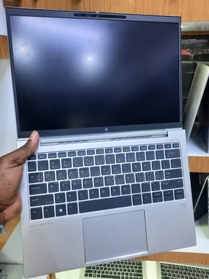 New Laptop HP EliteBook 835 G7 16GB AMD Ryzen 5 SSD 512GB