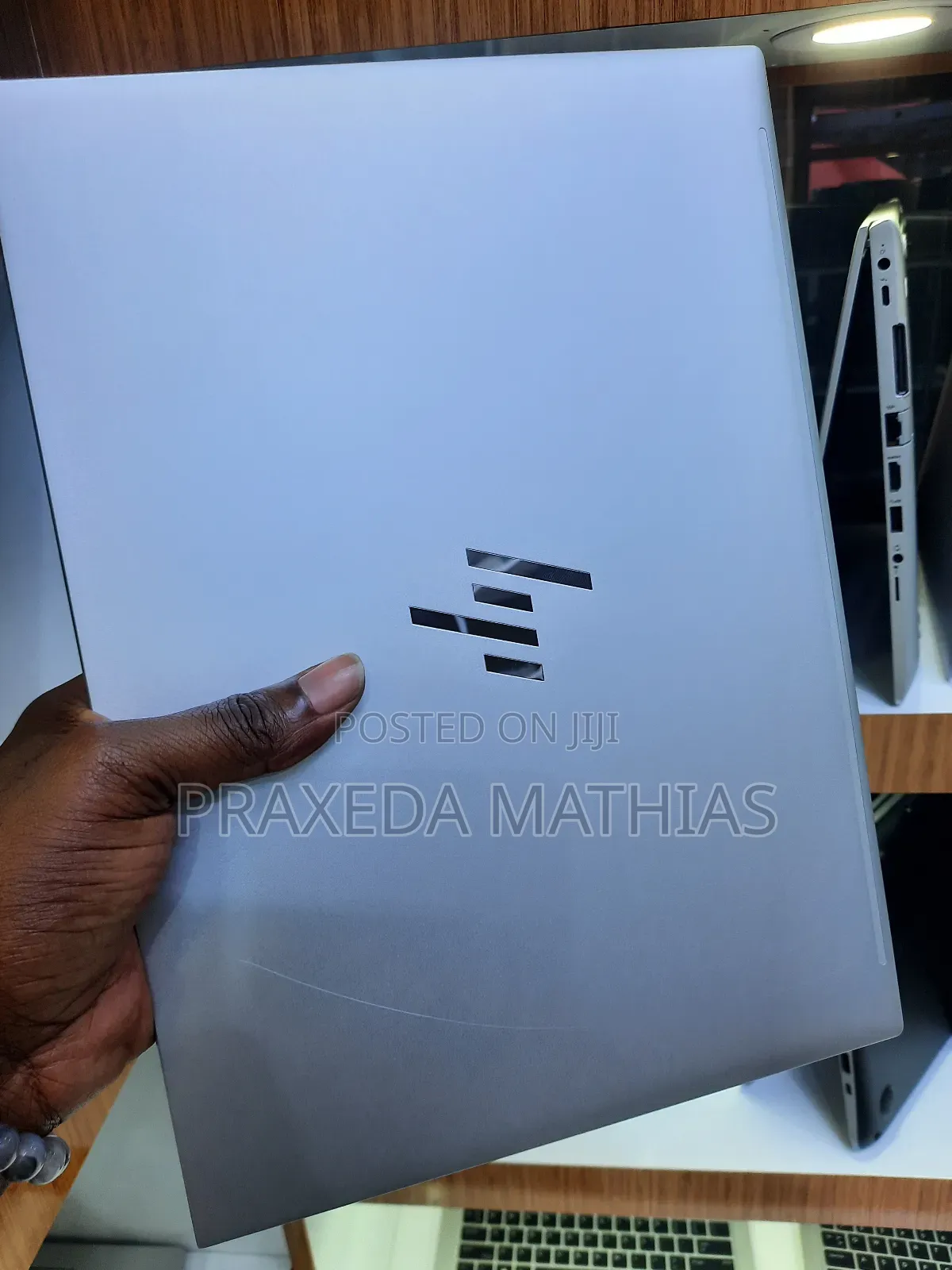New Laptop HP EliteBook 835 G7 16GB AMD Ryzen 5 SSD 512GB