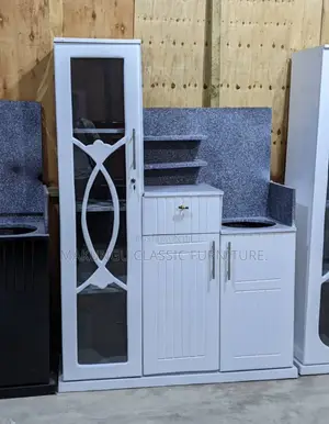 Cabinet Ya Jiko La Plates