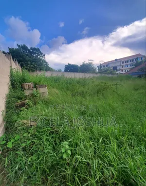 Kiwanja Kiko Ndani Ya Fence Kinauzwa Madale Atlas