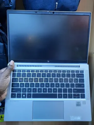 Laptop HP EliteBook 830 G7 16GB Intel Core I7 SSD 512GB