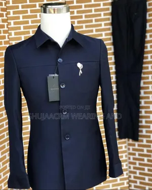 Simple Crash Caunda Suits