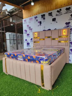 Luxurious Bedsofa Size 5/6