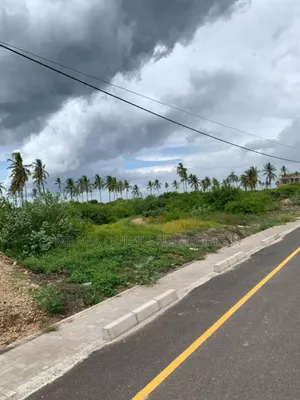 Kiwanja Kinauzwa Mbweni JKT