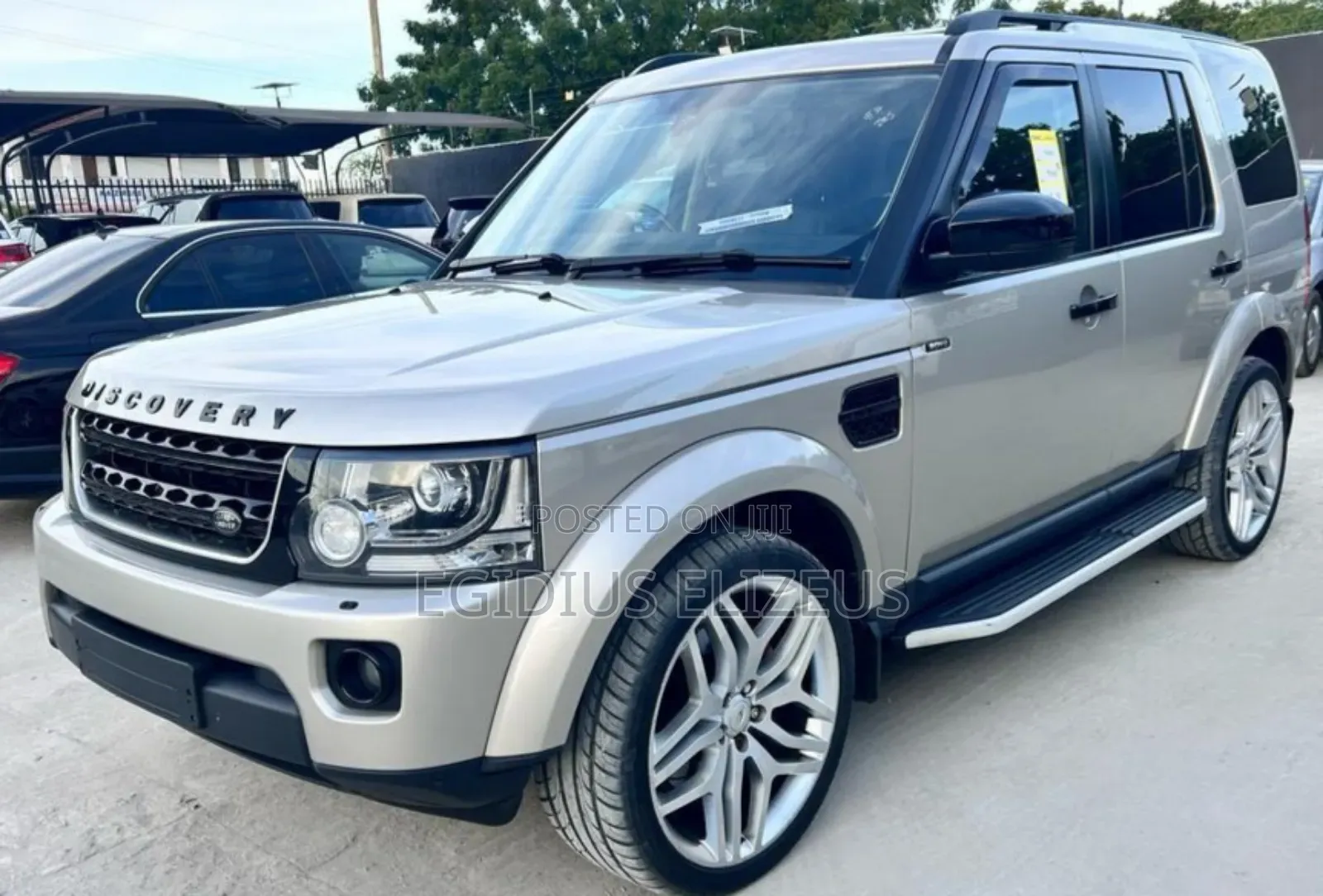 Land Rover Discovery 2016 Silver