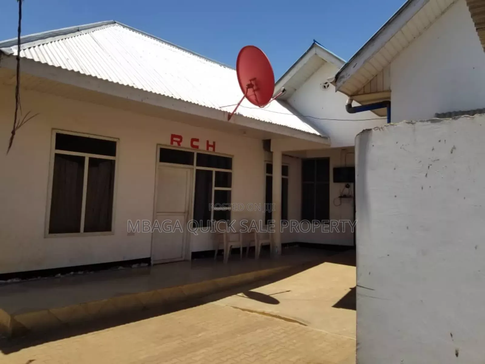 6bdrm House in Kunduchi Mtongani for sale