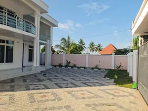 7bdrm House in Mbagala Kitonga for sale