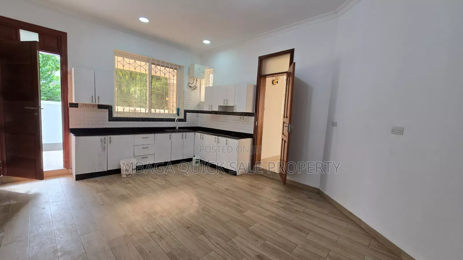 5bdrm House in Goba for rent
