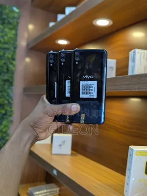 Vivo Y93 128 GB Black