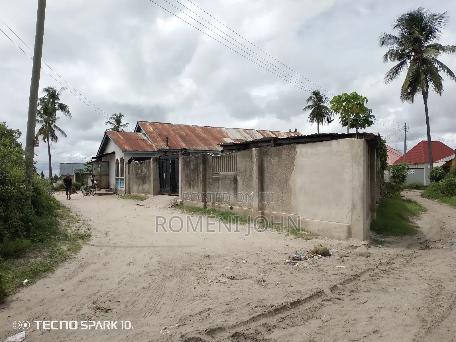 10bdrm House in Tanzania Daresalaam, Ilala for sale