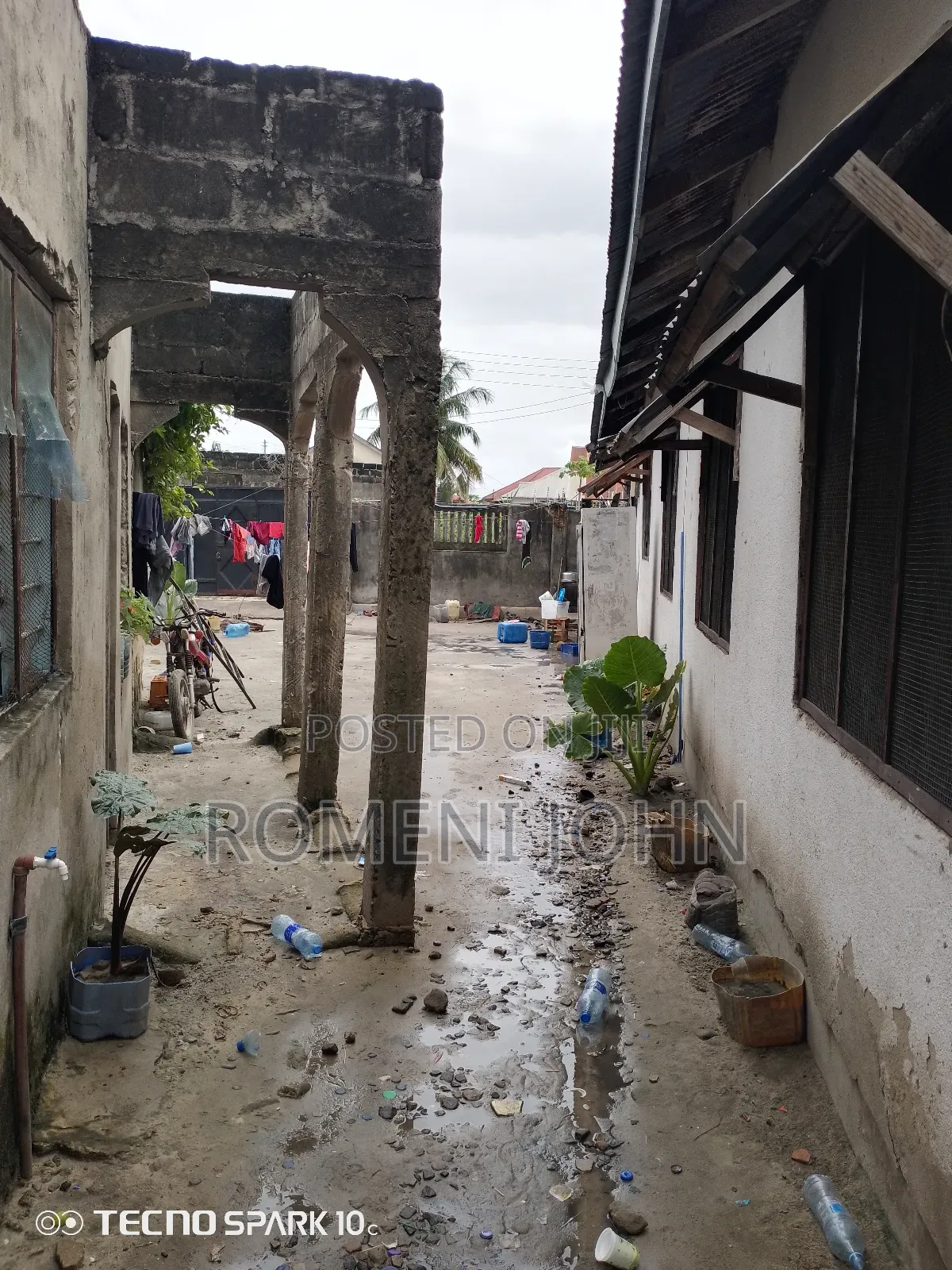 10bdrm House in Tanzania Daresalaam, Ilala for sale