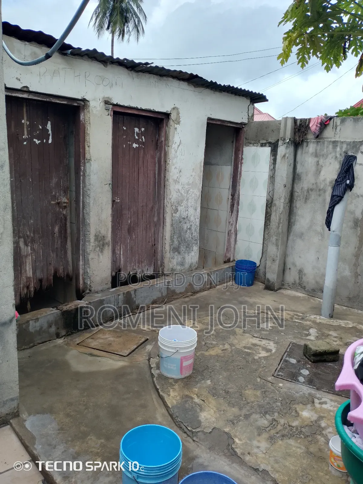 10bdrm House in Tanzania Daresalaam, Ilala for sale