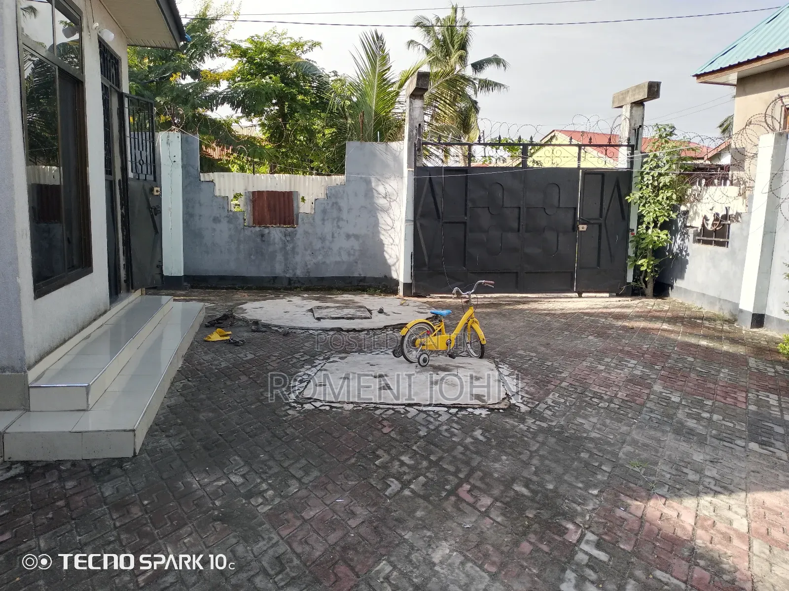 3bdrm House in Tanzania Daresalaam, Ilala for sale