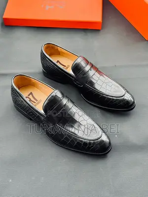 Black New Moccains