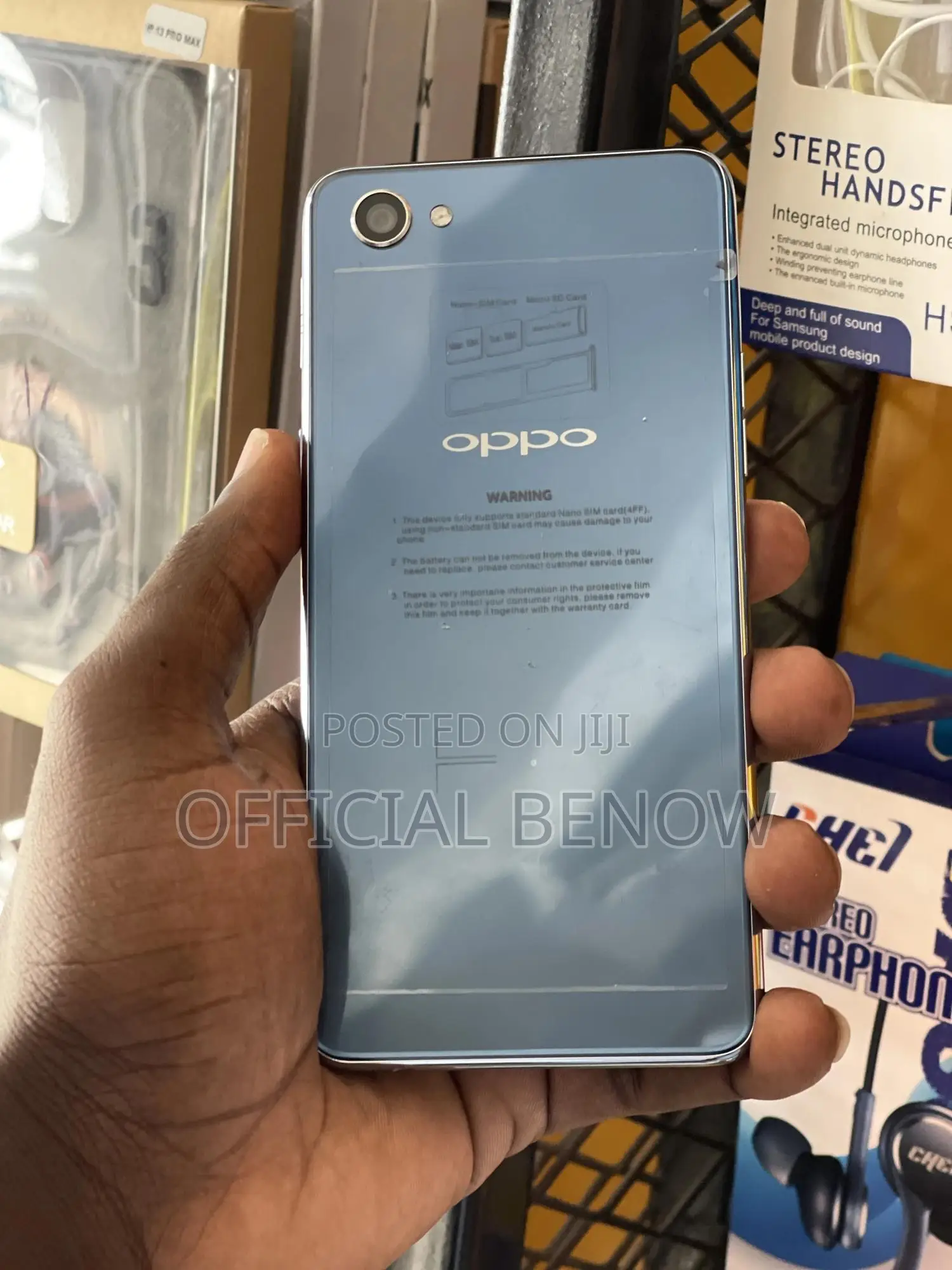 Oppo F7 128 GB