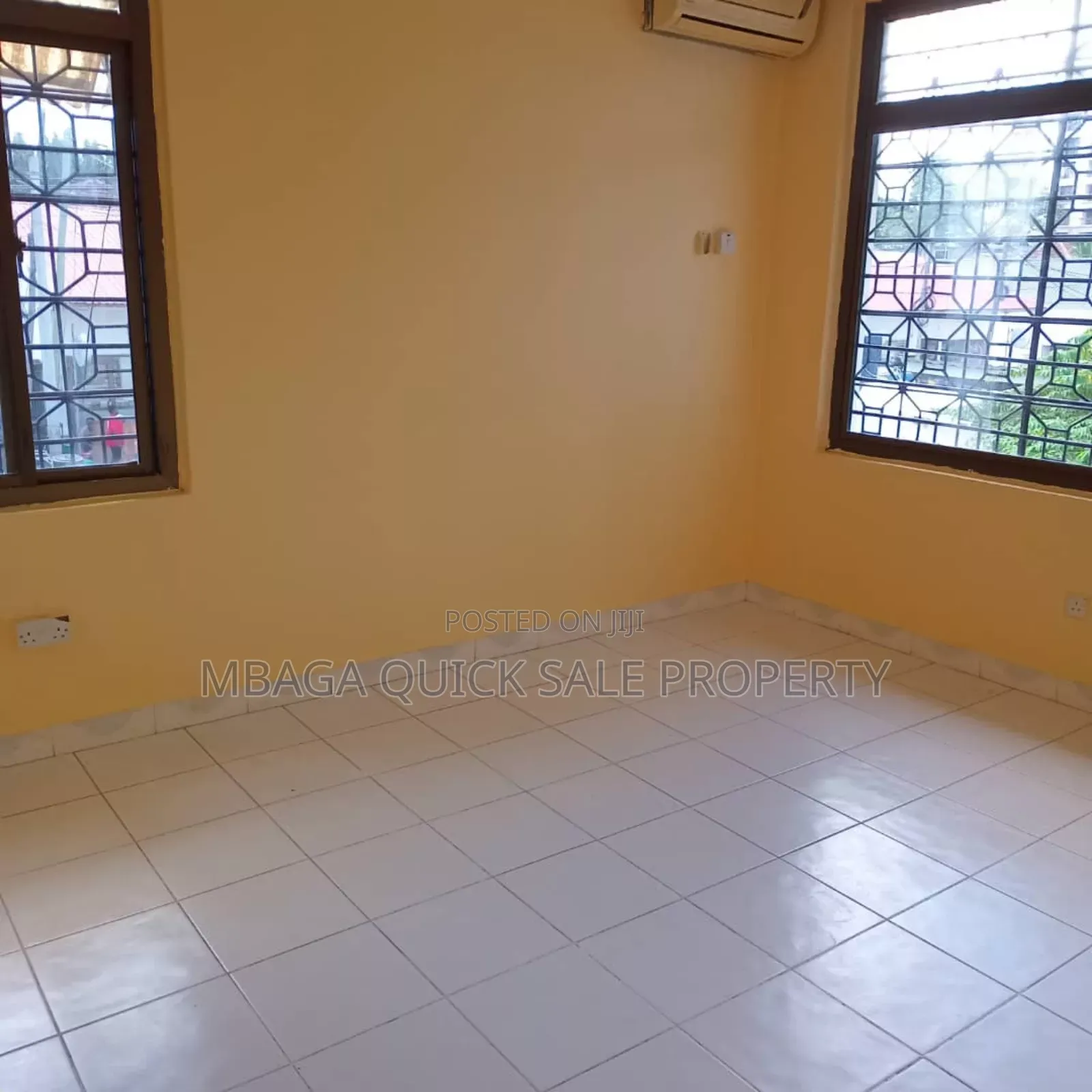 3bdrm Apartment in Upanga for sale