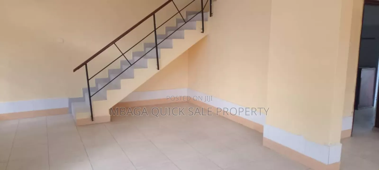 3bdrm Apartment in Upanga for sale