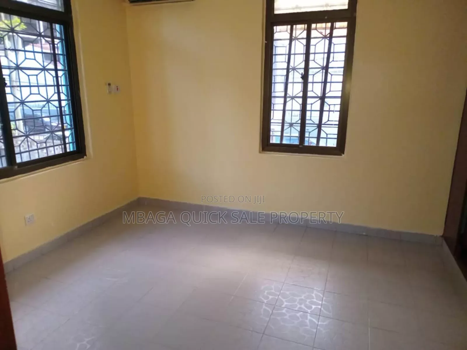 3bdrm Apartment in Upanga for sale