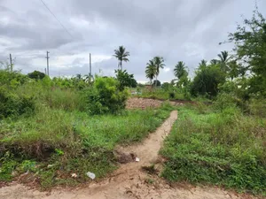 Corner Plot for Sale at Madale