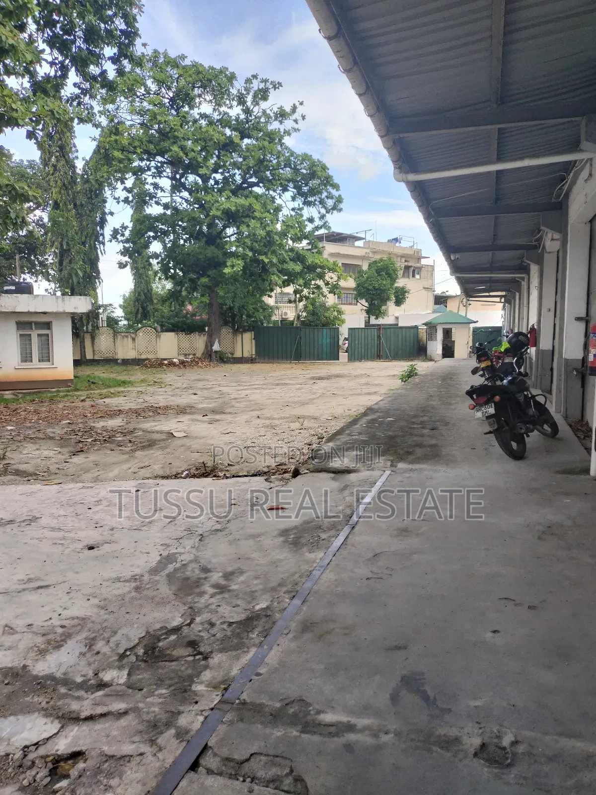 Warehouse for Rent at Kamata /Railway Station SQM 420