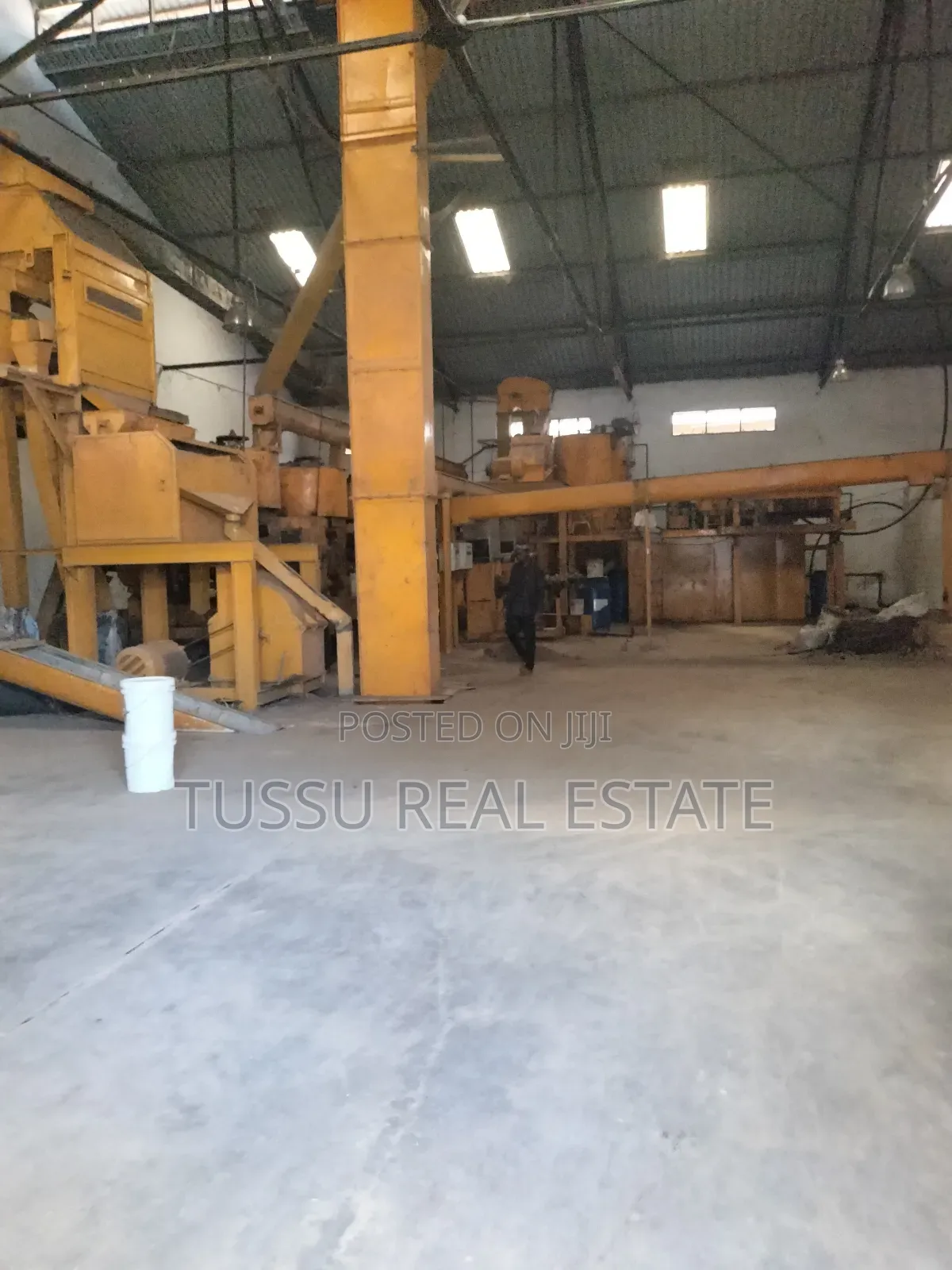 Warehouse for Rent at Kamata /Railway Station SQM 420