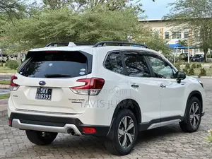 Subaru Forester 2019 White