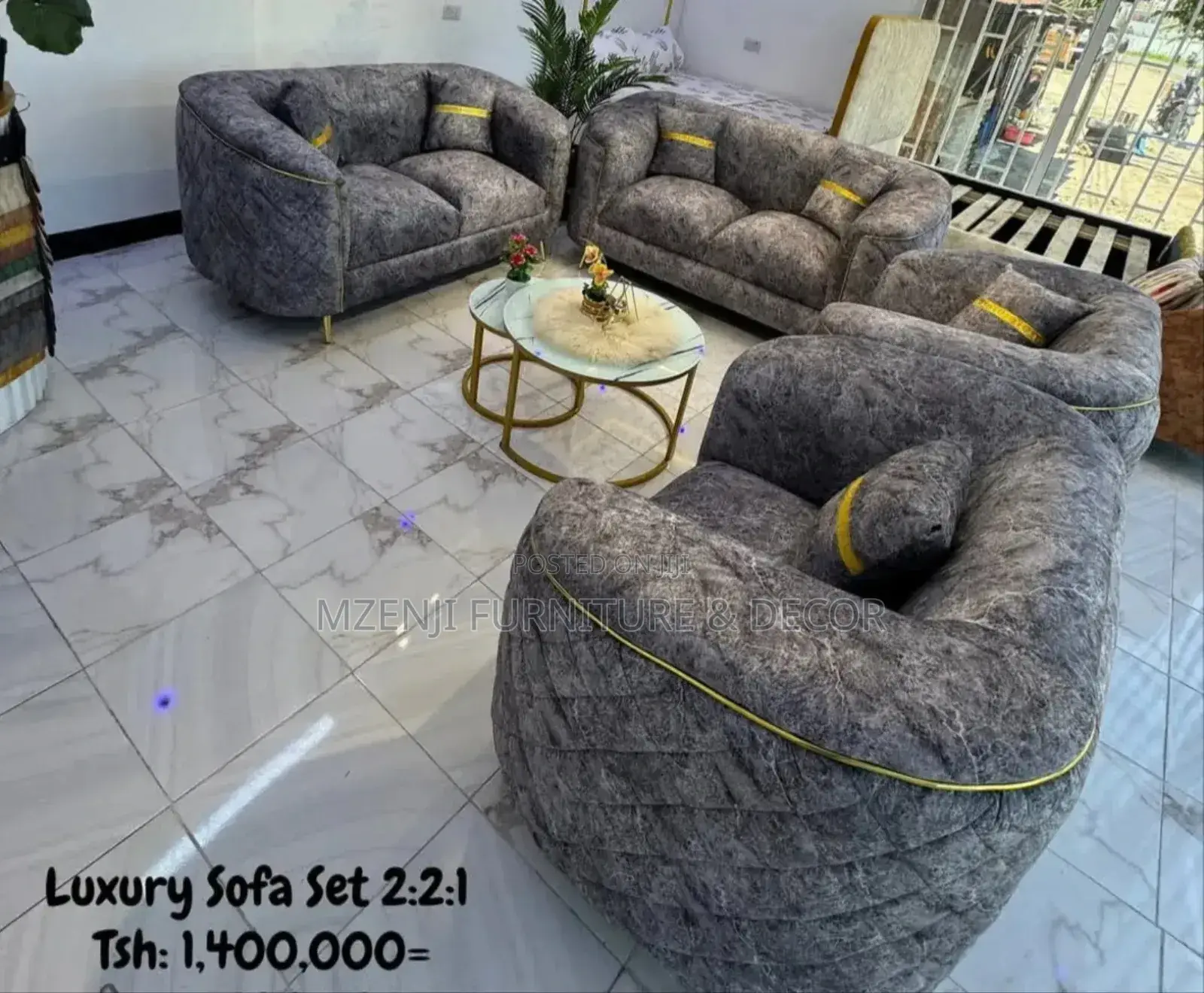 Luxury Sofa Set 2:2:1