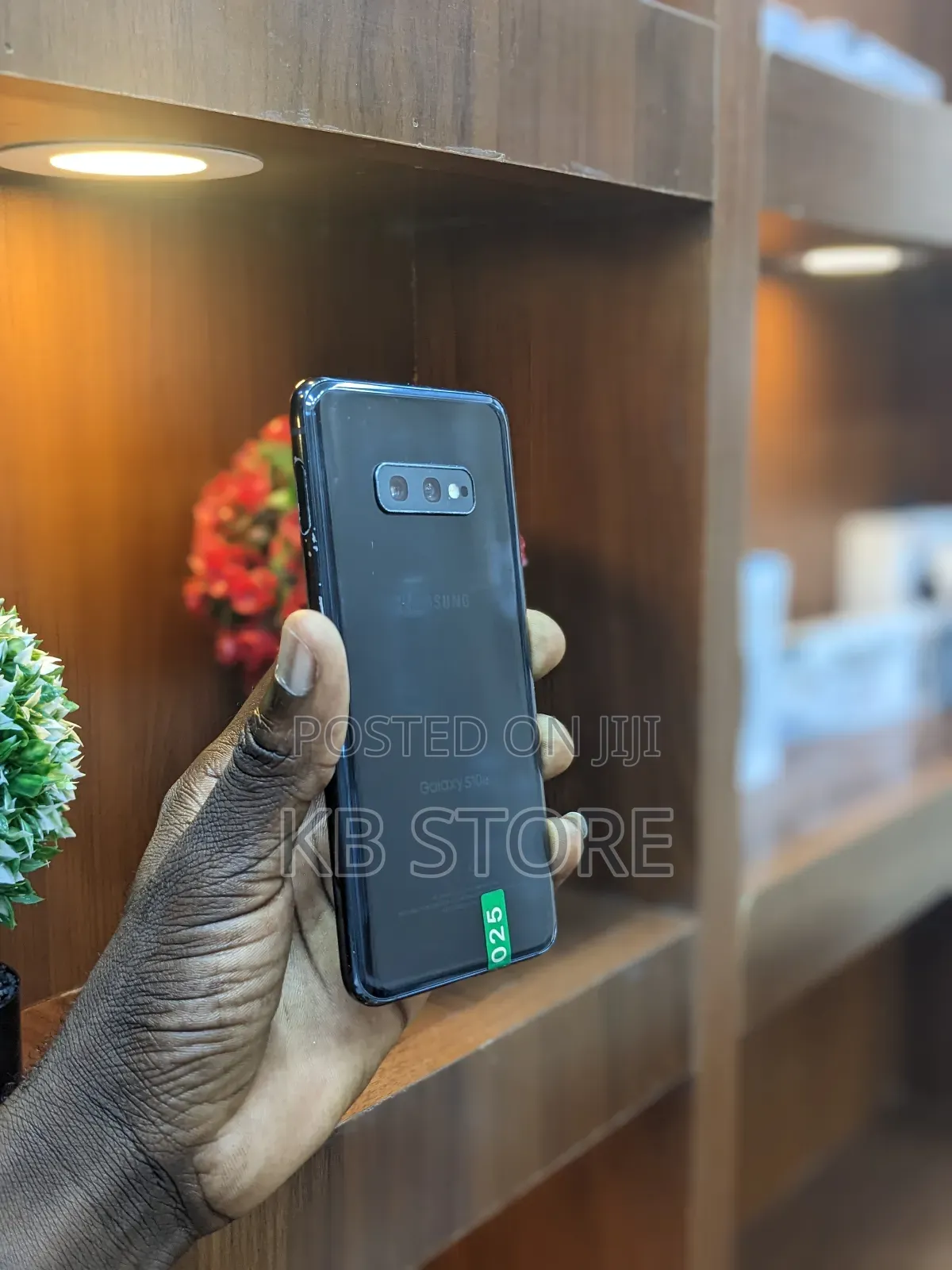 Samsung Galaxy S10e 128 GB Black