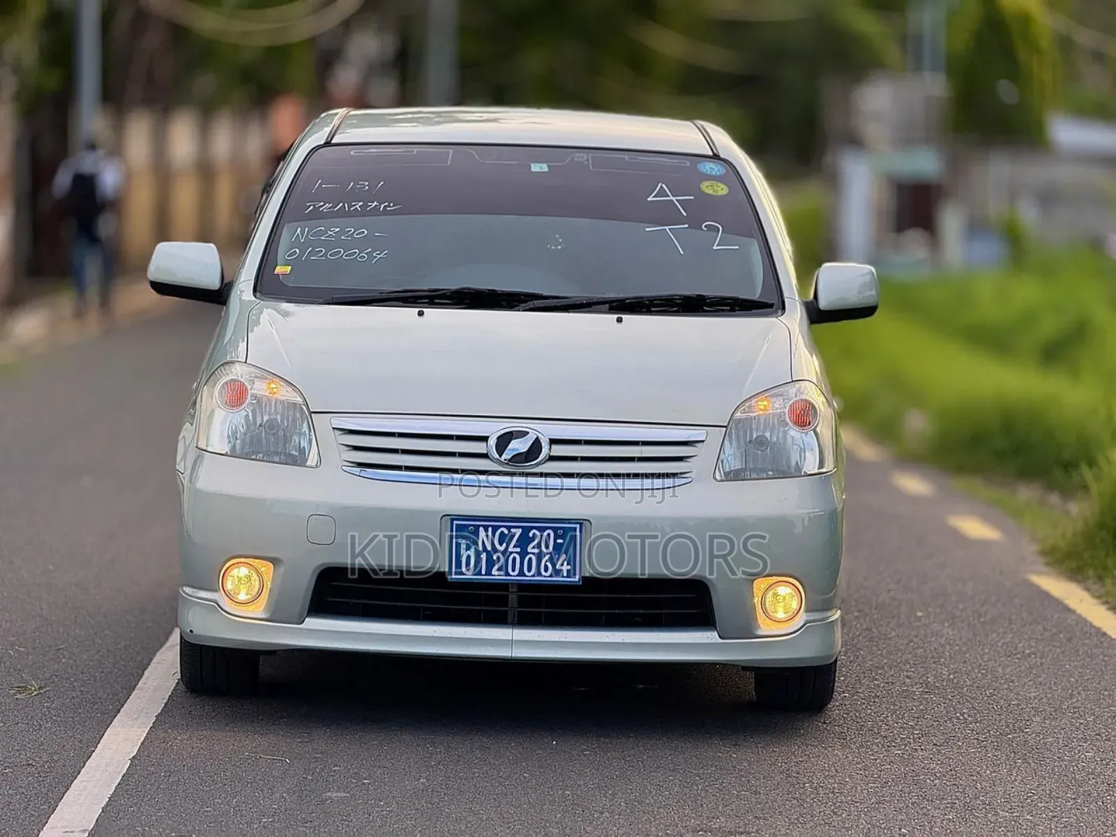 Toyota Raum 2008 Green
