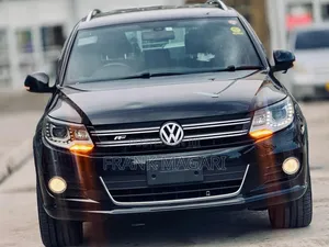 Volkswagen Tiguan 2012 Black