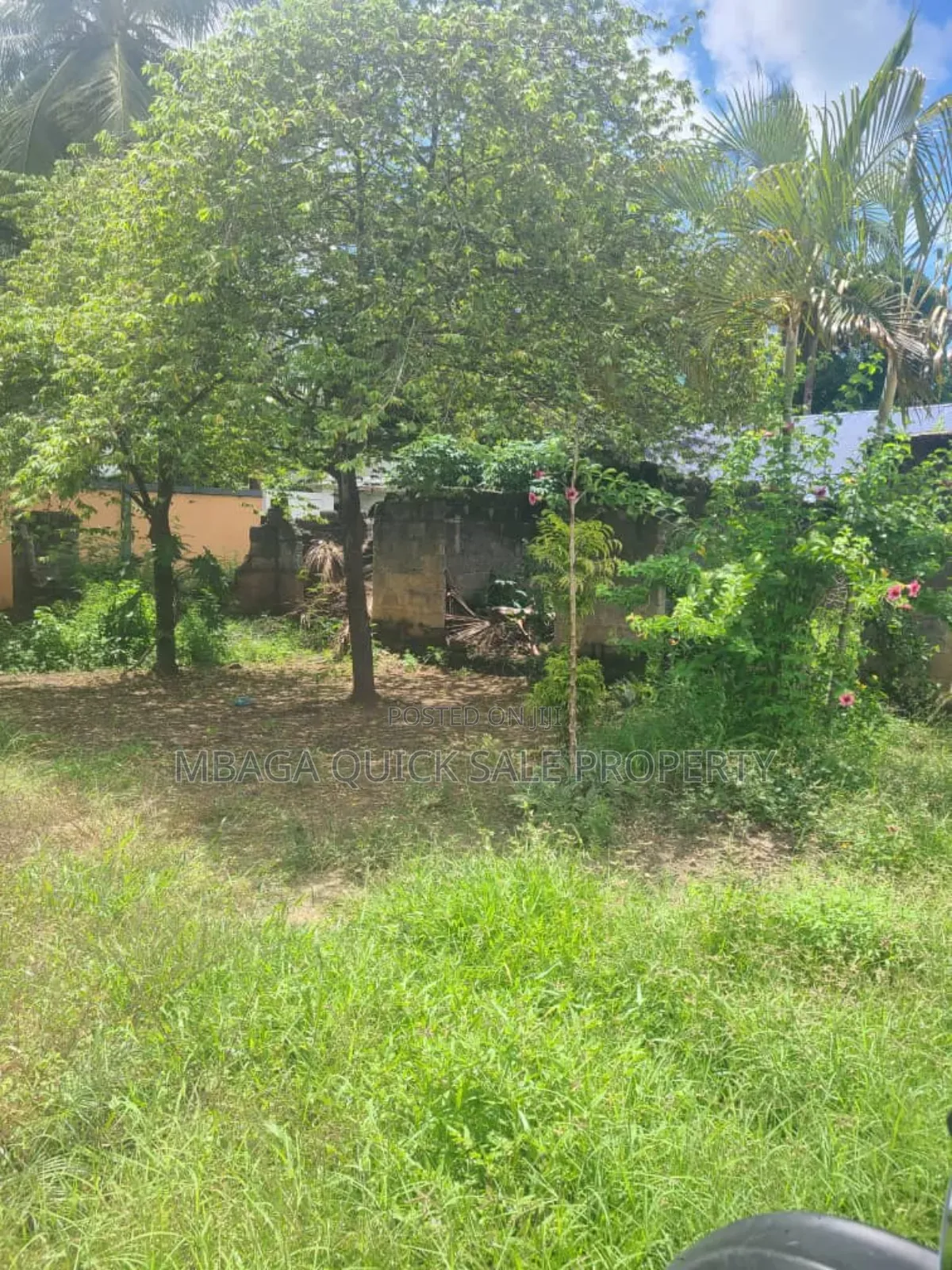 Big Plot for Sale at Kigamboni Mjimwema SQM 400